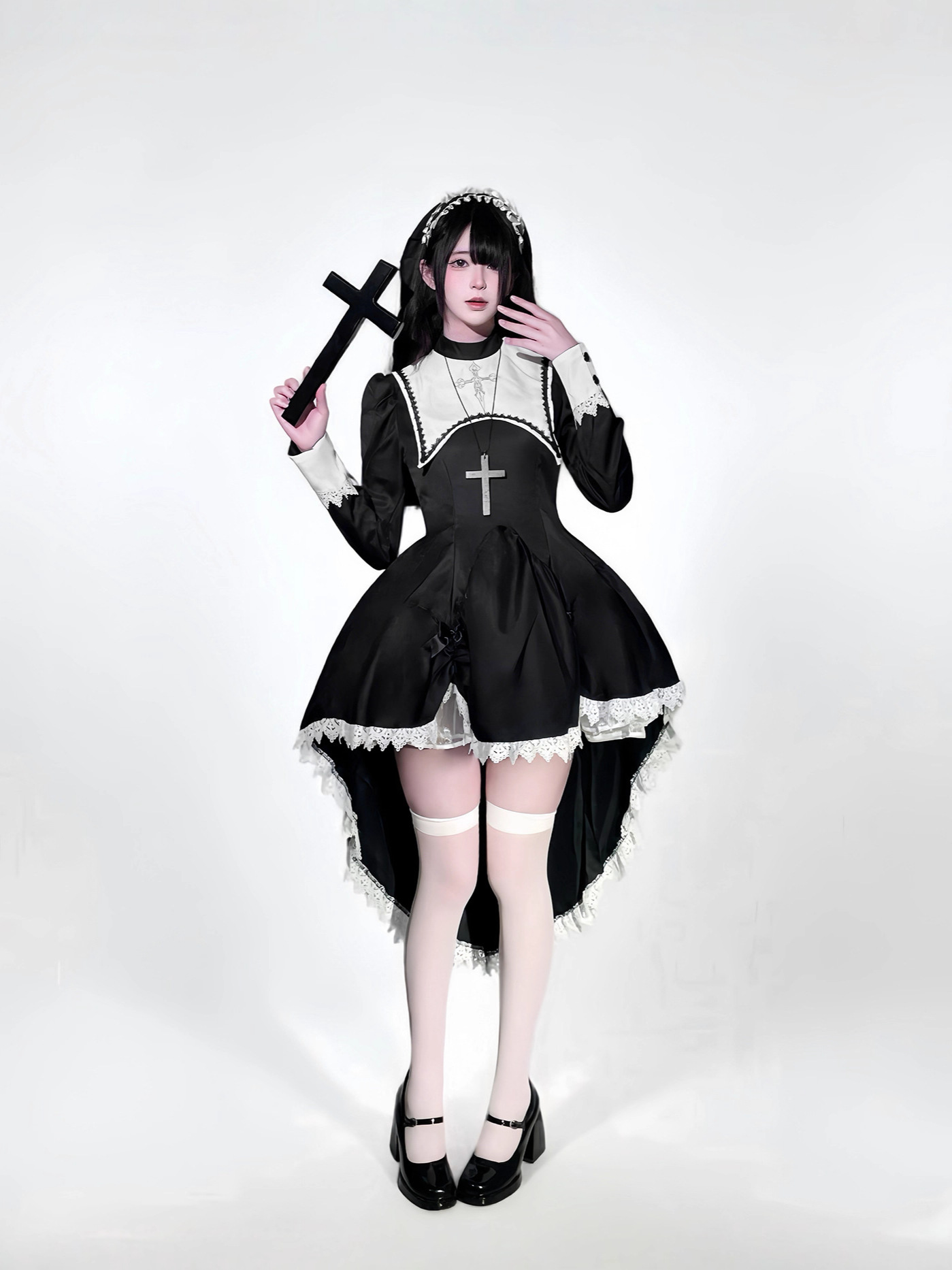 Embroidery Gothic - Готический стиль, темный вышитый крест, костюм