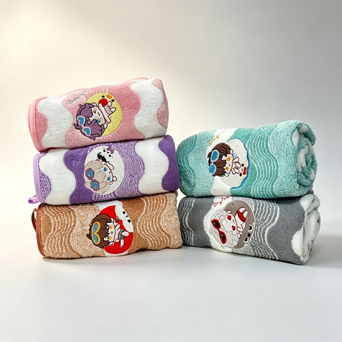 Полотенце для рук из кораллово – обзор и цена Embroidery Cotton
